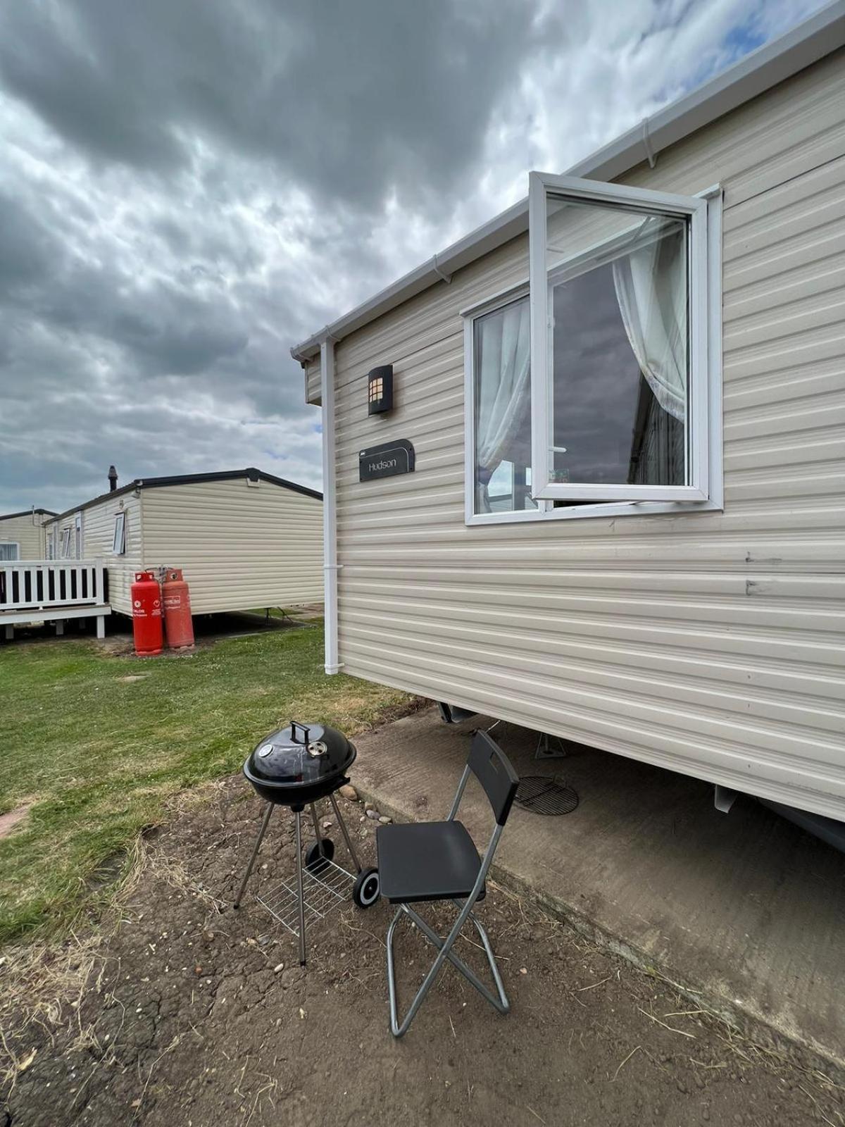 Luxurious Three Bedroom Caravan Jaywick Sands Zewnętrze zdjęcie