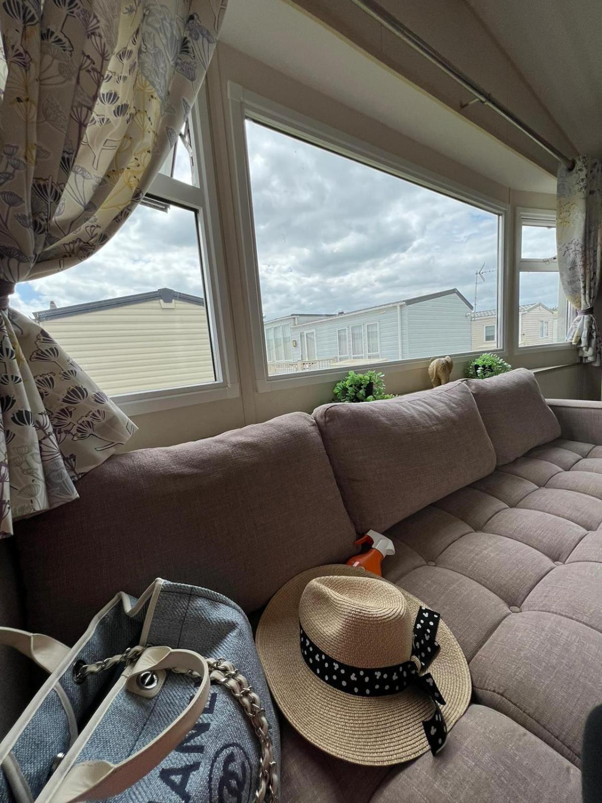 Luxurious Three Bedroom Caravan Jaywick Sands Zewnętrze zdjęcie
